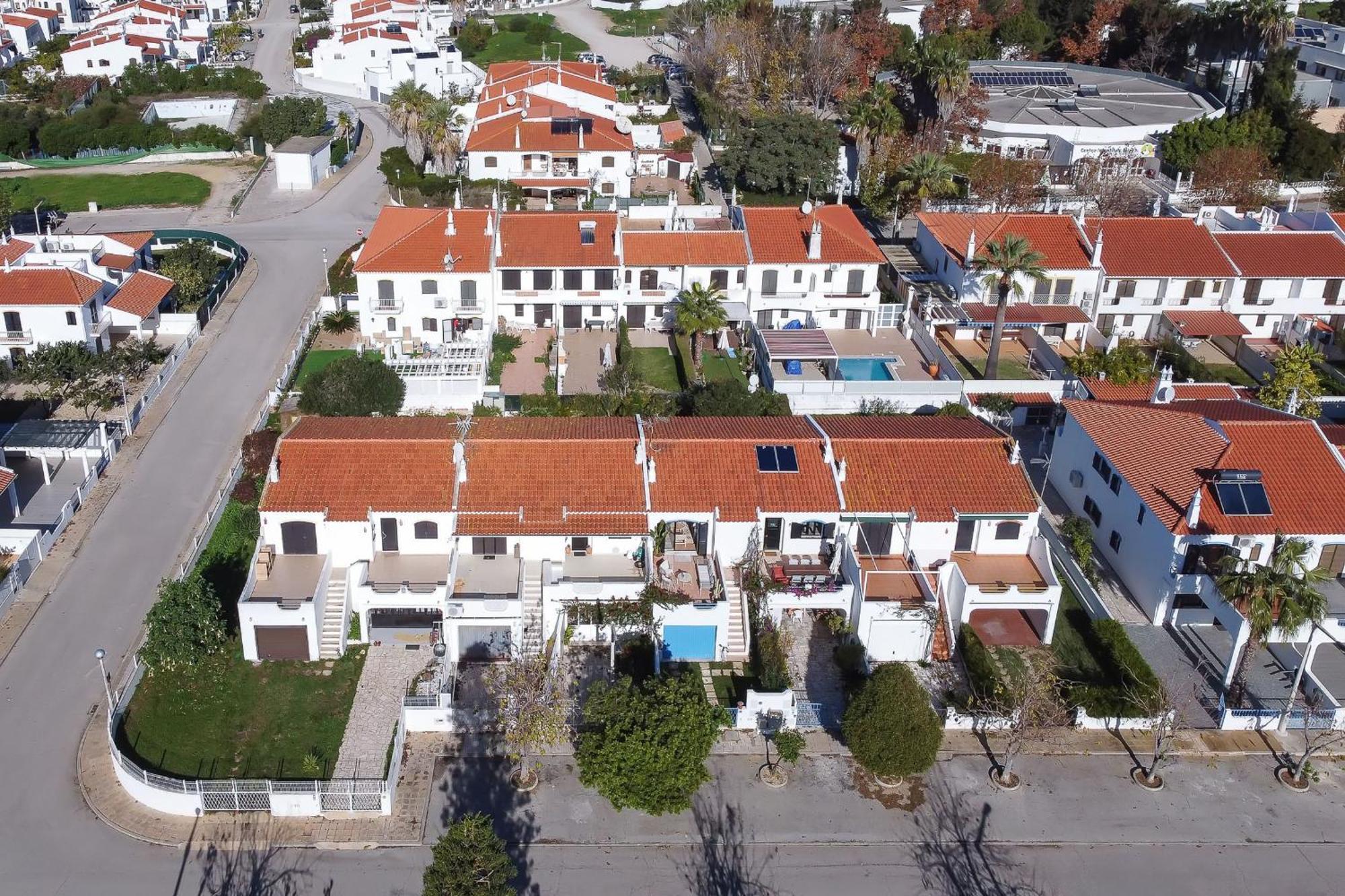 Vila Ramalhete W/ 3 Bdr & Balcony By Lovelystay Altura Exterior photo