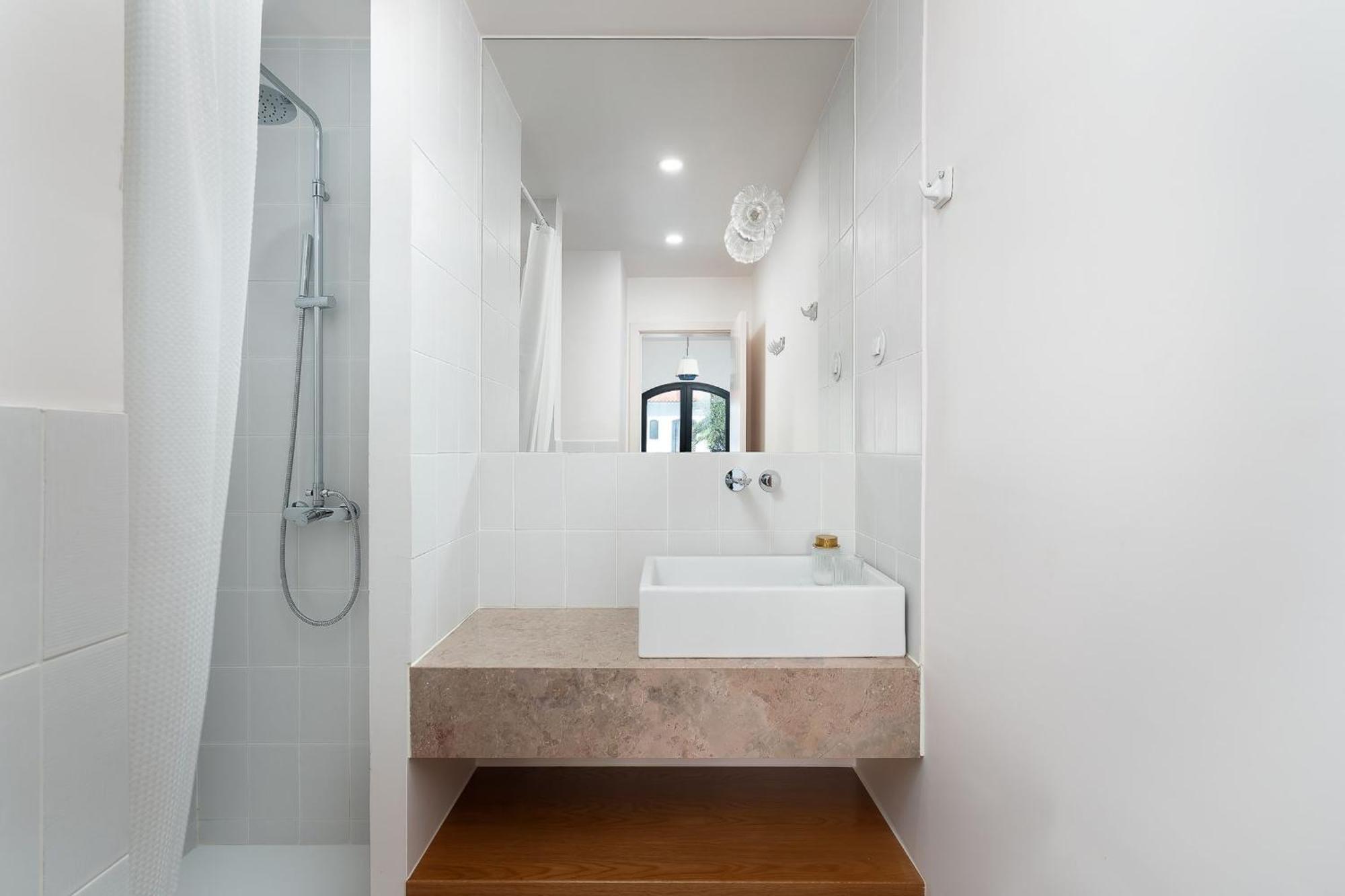 Vila Ramalhete W/ 3 Bdr & Balcony By Lovelystay Altura Exterior photo